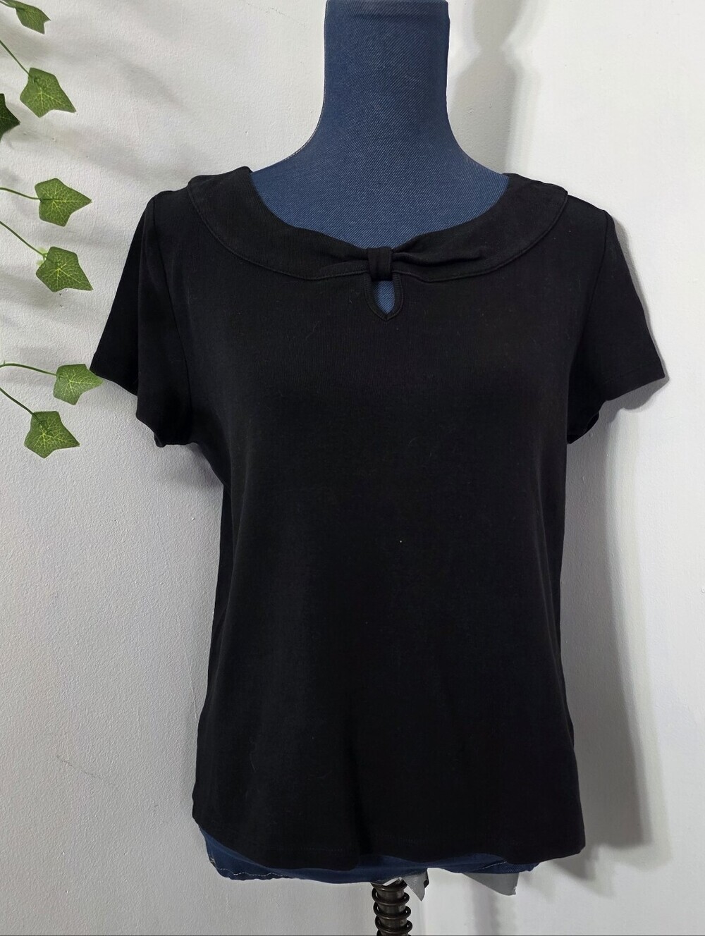 Rafaella Black 100% Cotton Keyhole Bow Neckline Short Sleeve Top Large
